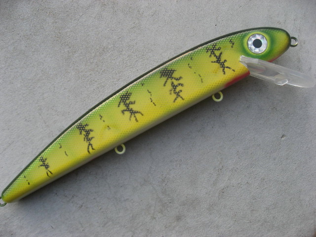 Click to expand / contract the width of this image