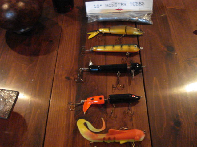 Click to expand / contract the width of this image