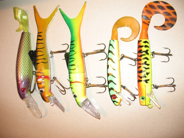 Click to expand / contract the width of this image