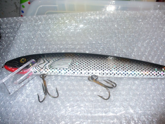 Click to expand / contract the width of this image