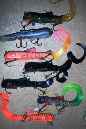 Click to expand / contract the width of this image