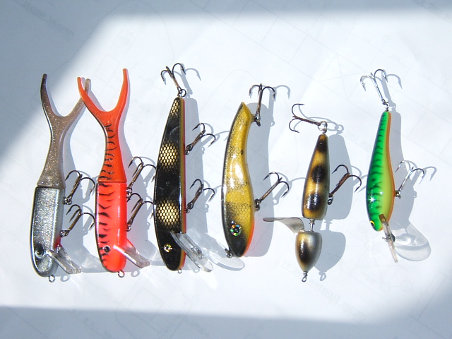 Click to expand / contract the width of this image