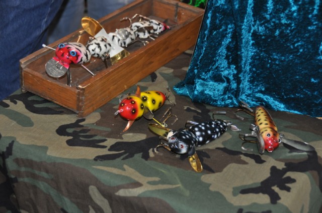 Click to expand / contract the width of this image