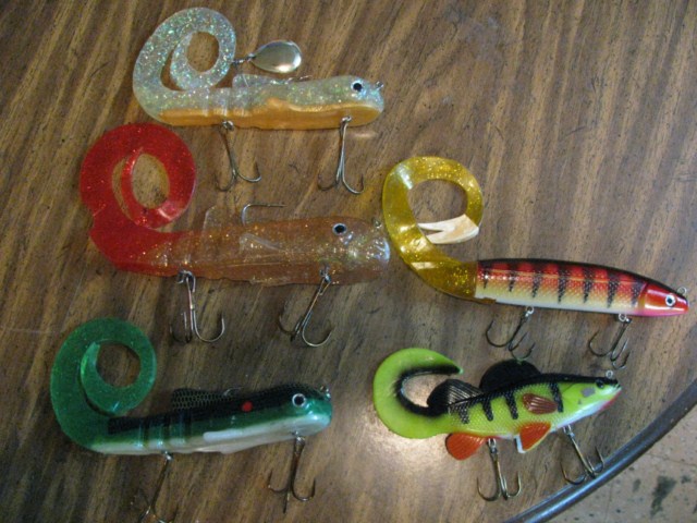 Click to expand / contract the width of this image