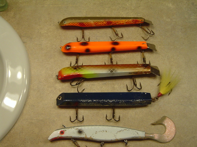 Click to expand / contract the width of this image