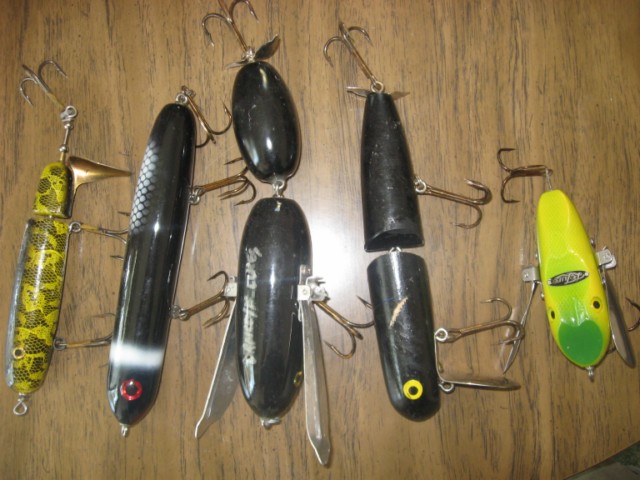 Click to expand / contract the width of this image