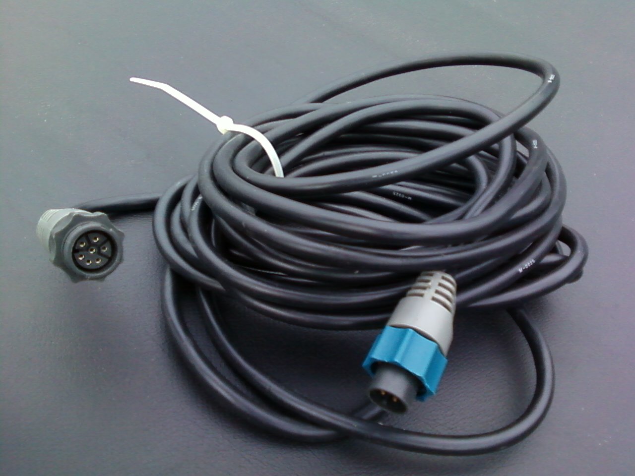 Click to expand / contract the width of this image