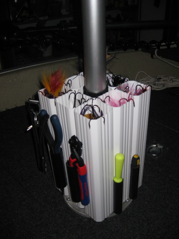 Click to expand / contract the width of this image