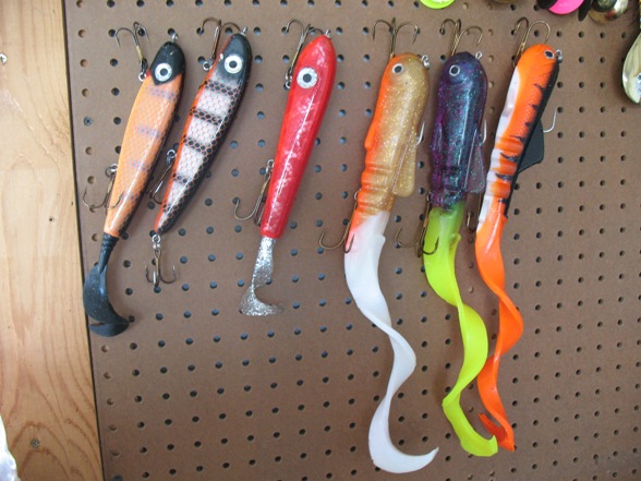 Click to expand / contract the width of this image