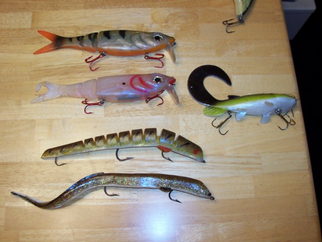 Click to expand / contract the width of this image