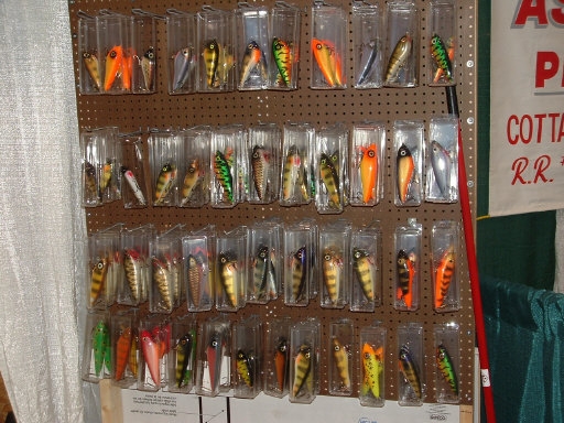 Click to expand / contract the width of this image