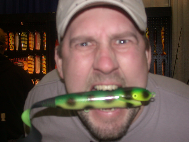 Click to expand / contract the width of this image