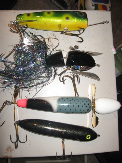 Click to expand / contract the width of this image