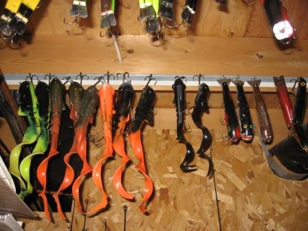 Click to expand / contract the width of this image