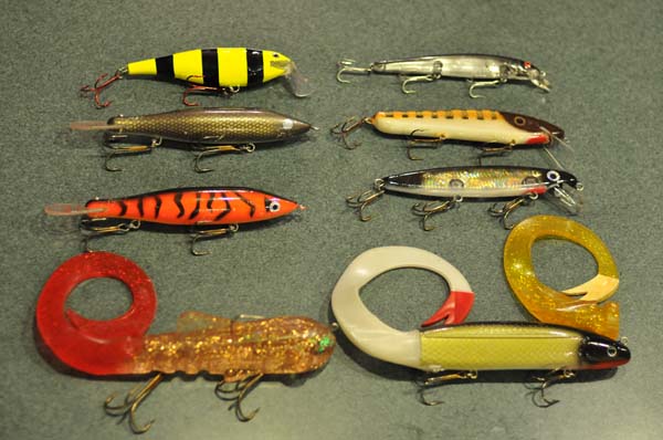 Click to expand / contract the width of this image