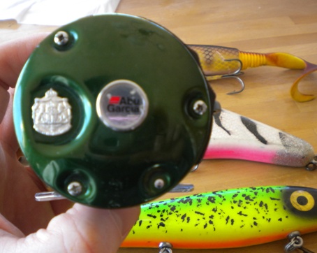 Click to expand / contract the width of this image