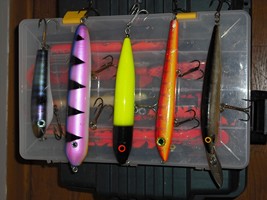 Click to expand / contract the width of this image