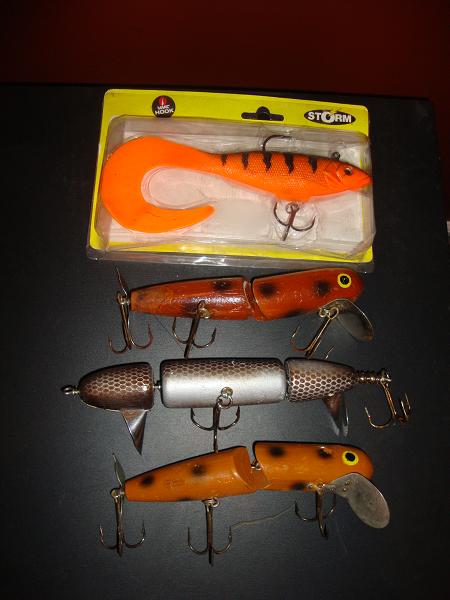 Click to expand / contract the width of this image