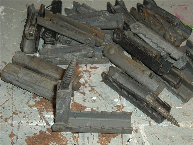 Click to expand / contract the width of this image