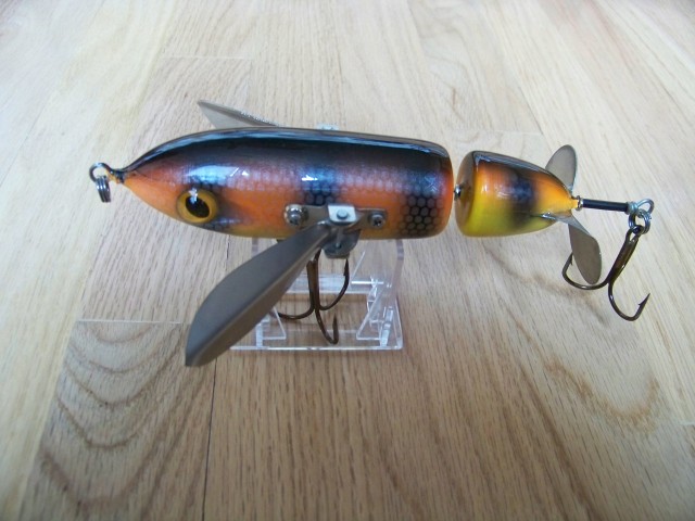 Click to expand / contract the width of this image