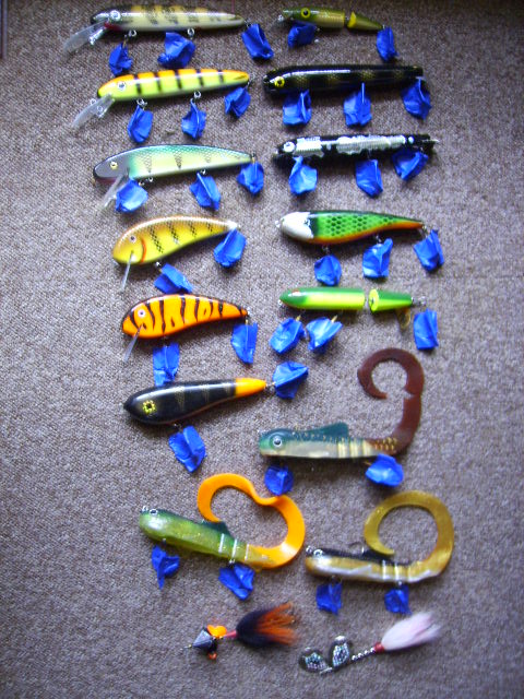 Click to expand / contract the width of this image