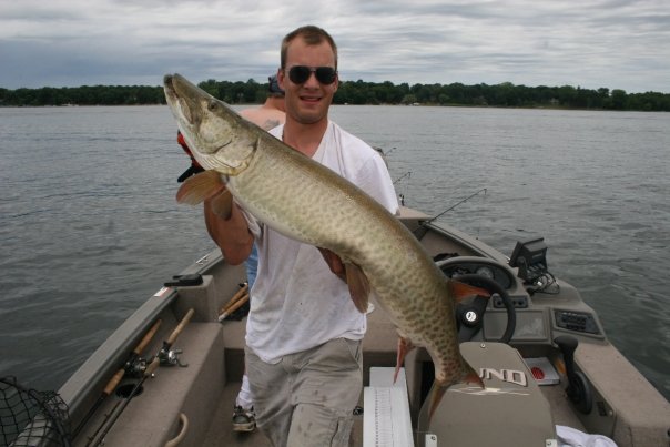 Click to expand / contract the width of this image