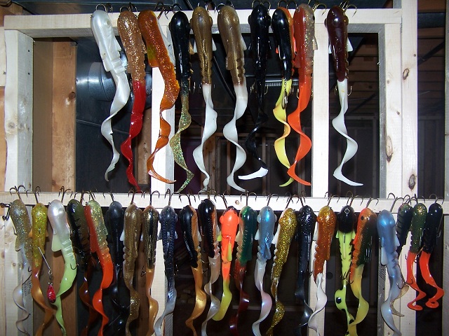 Click to expand / contract the width of this image