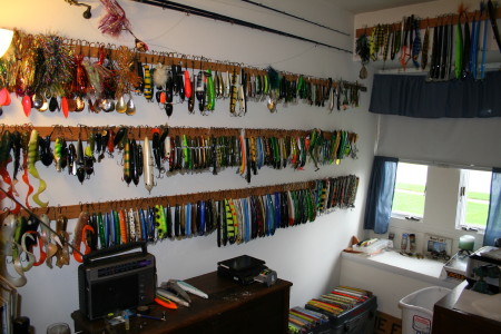 Click to expand / contract the width of this image