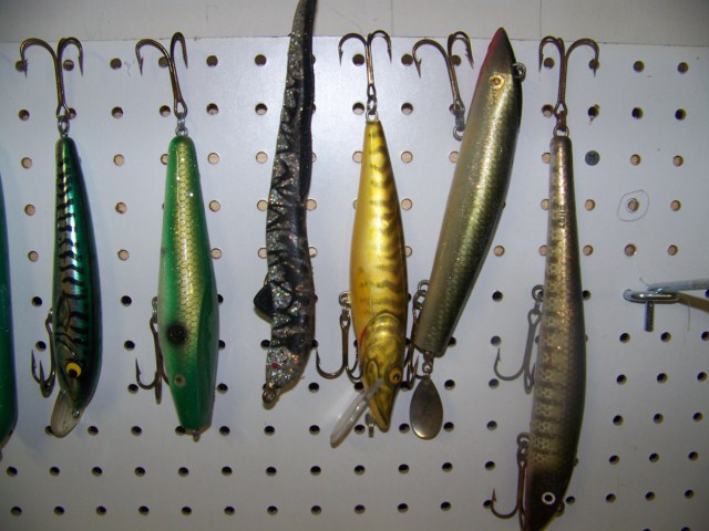 Click to expand / contract the width of this image