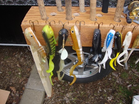 Click to expand / contract the width of this image