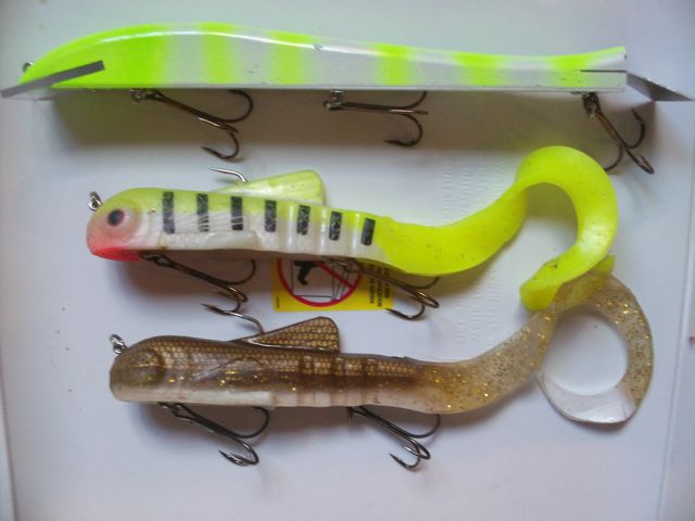 Click to expand / contract the width of this image