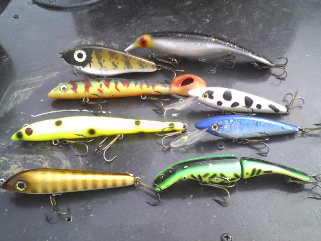 Click to expand / contract the width of this image