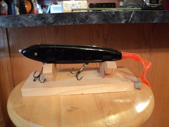 Click to expand / contract the width of this image