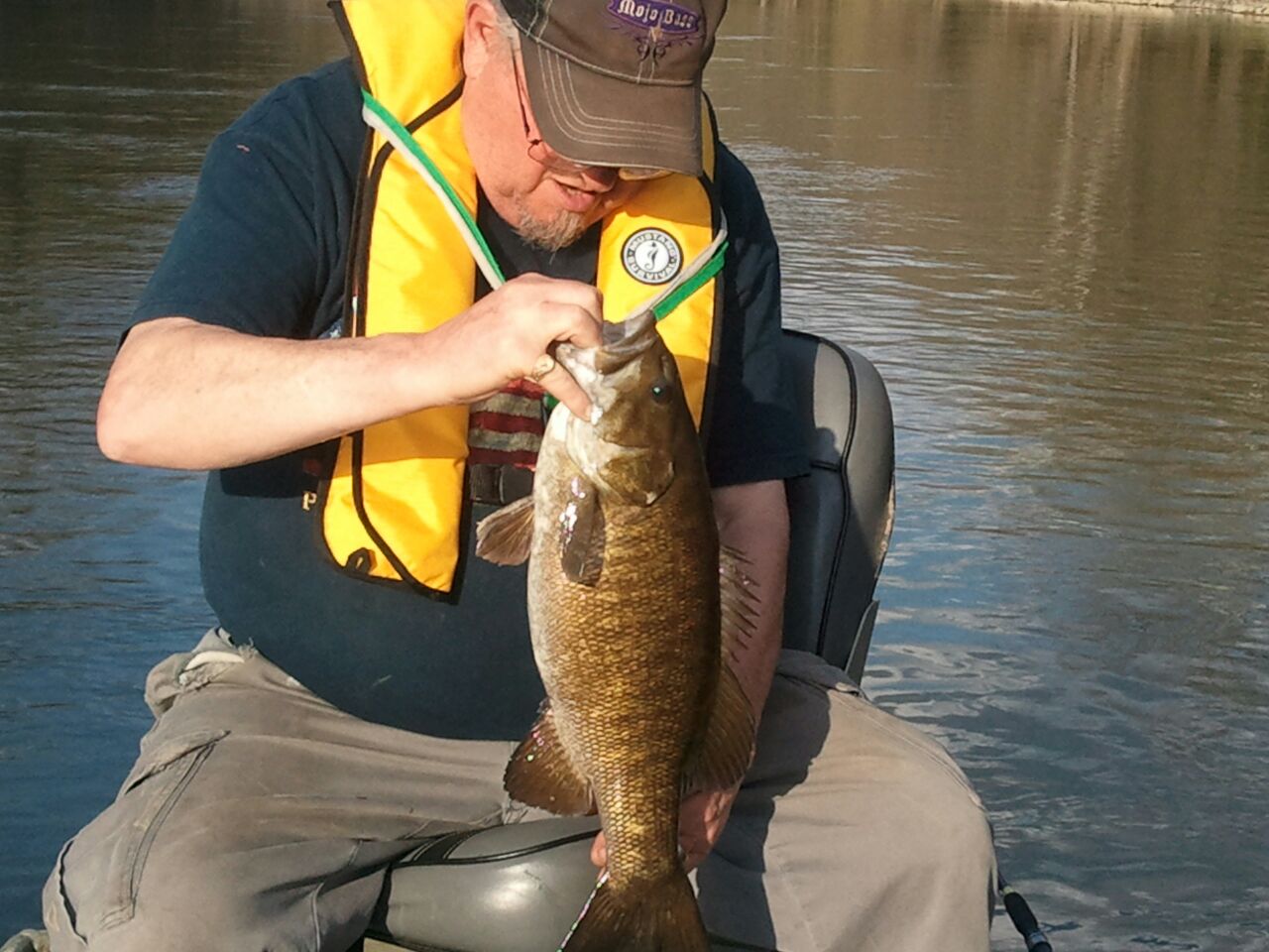 Click to expand / contract the width of this image