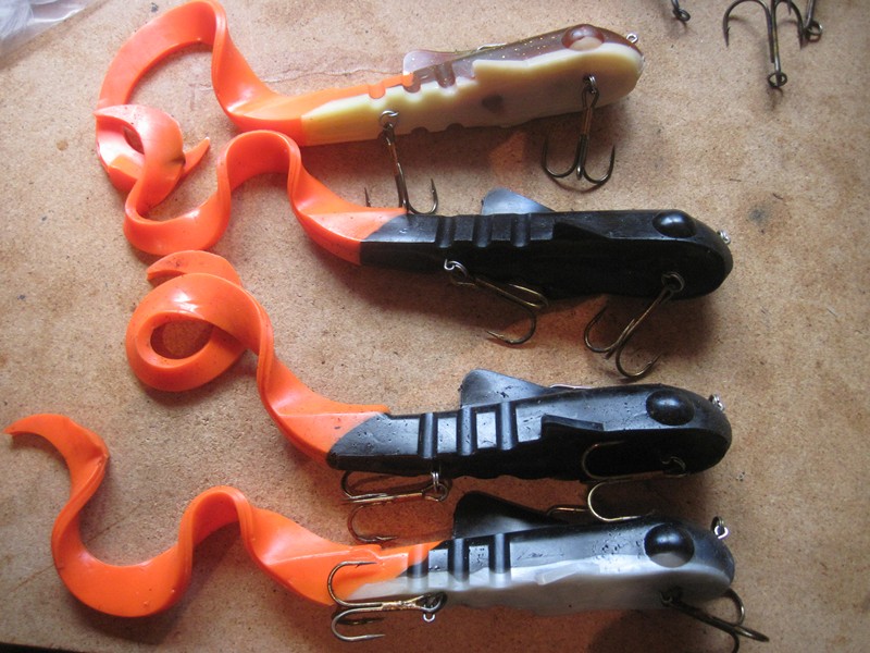 Click to expand / contract the width of this image