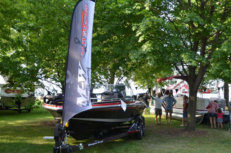 Click to expand / contract the width of this image