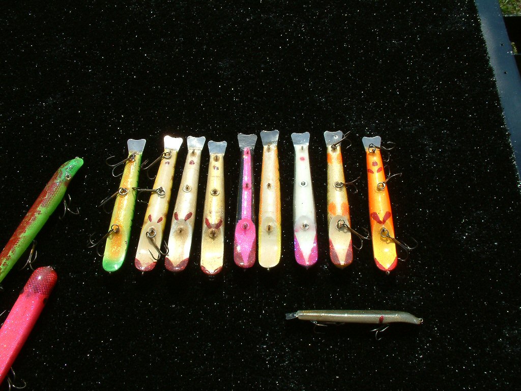 Click to expand / contract the width of this image