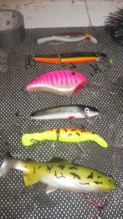 Click to expand / contract the width of this image