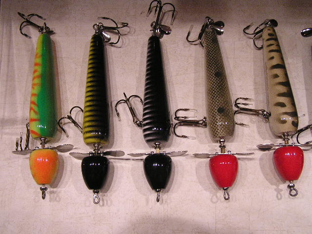 Click to expand / contract the width of this image