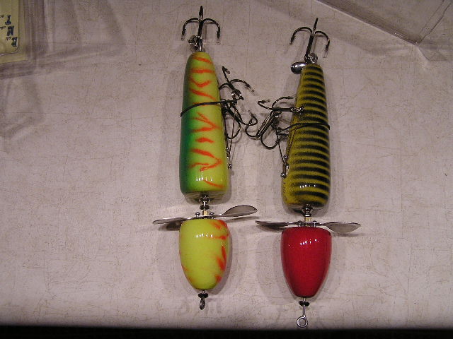 Click to expand / contract the width of this image