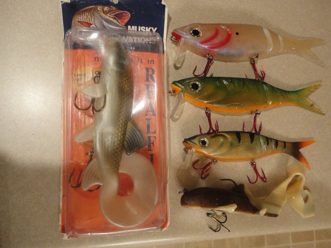 Click to expand / contract the width of this image