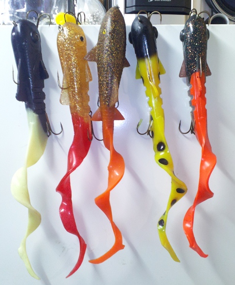 Click to expand / contract the width of this image