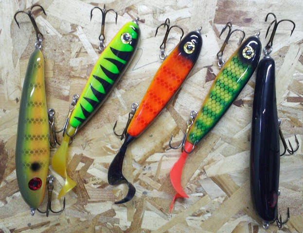 Click to expand / contract the width of this image