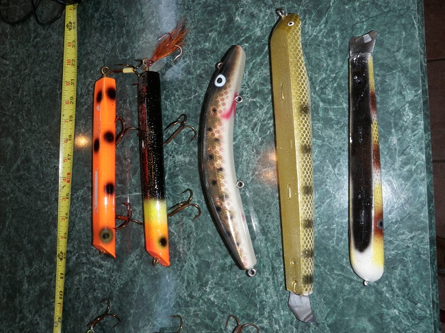 Click to expand / contract the width of this image