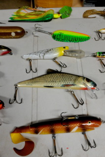 Click to expand / contract the width of this image