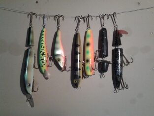 Click to expand / contract the width of this image