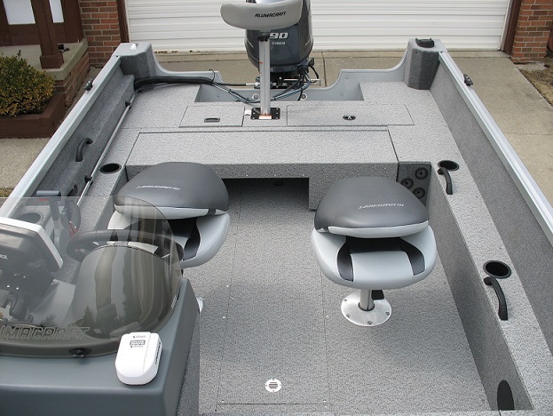 MuskieFIRST seat/casting deck » Muskie Boats and Motors 