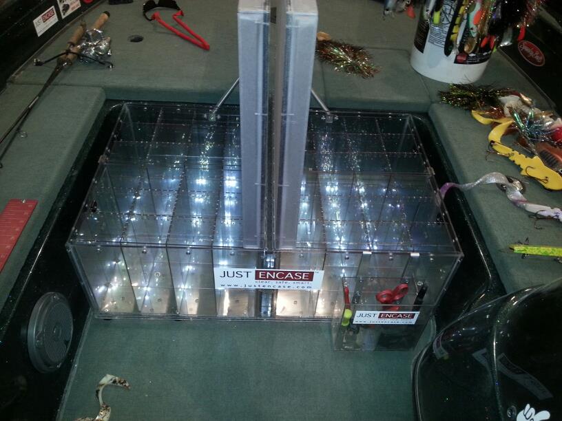 Click to expand / contract the width of this image