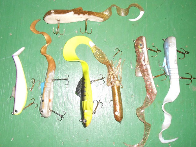 Click to expand / contract the width of this image