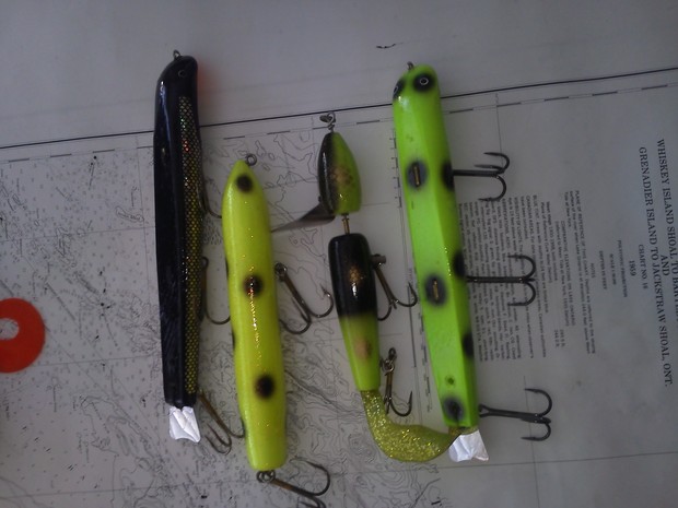 Click to expand / contract the width of this image